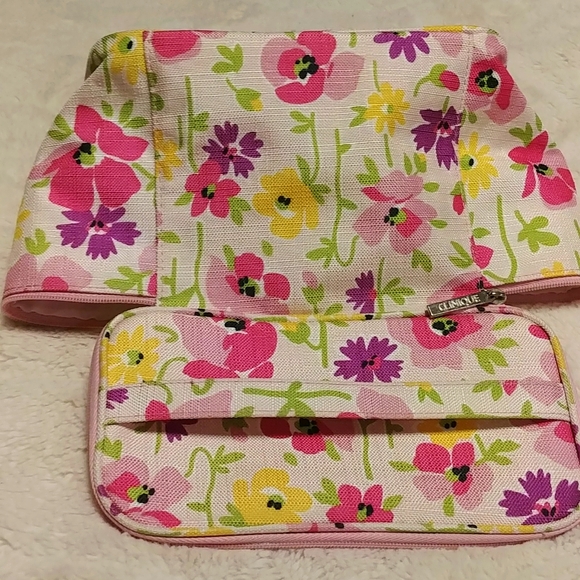 Clinique Train Case Bright Floral Cosmetic Storage Case - Picture 6 of 7